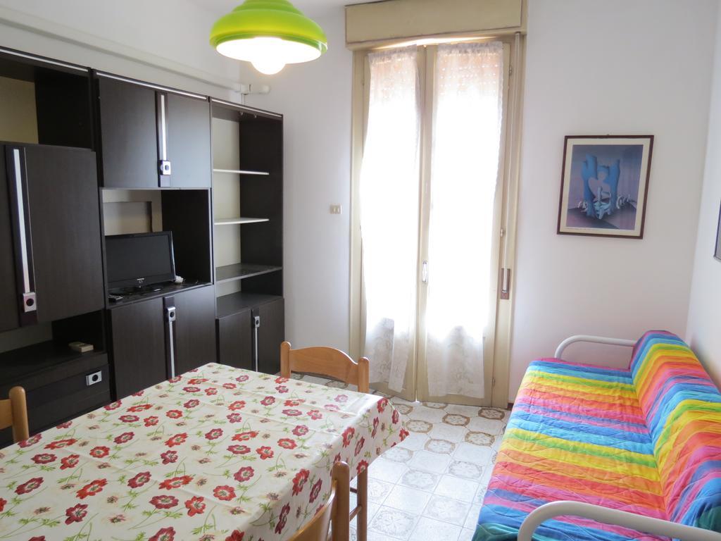 Appartamento Barbara 15 Lido delle Nazioni Kültér fotó