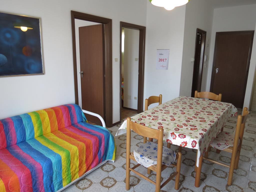 Appartamento Barbara 15 Lido delle Nazioni Kültér fotó